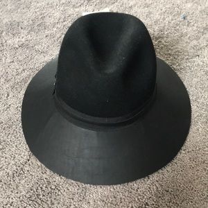 Faux leather Panama hat
